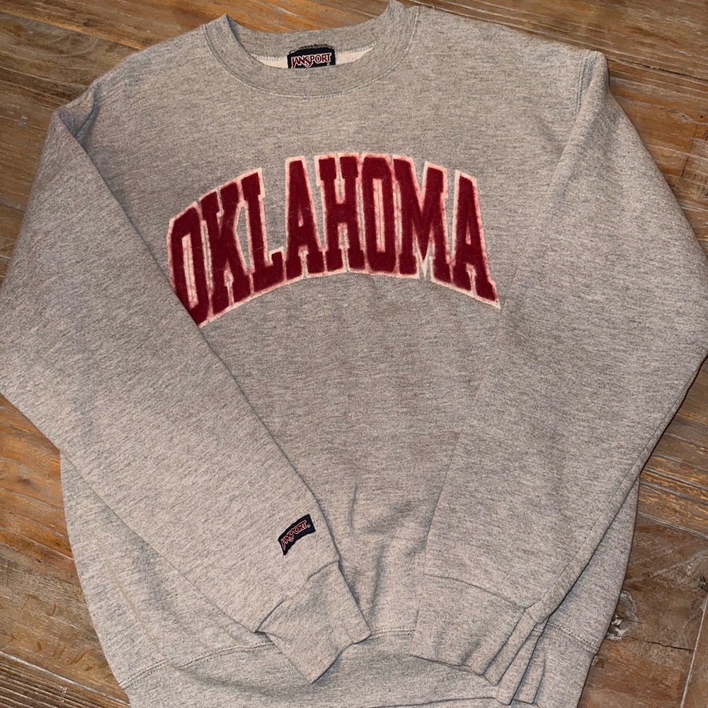 Jansport “Oklahoma” sweatshirt